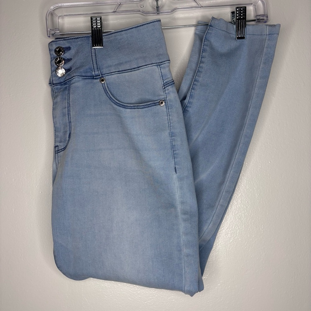 Guess Women’s Skinny Jeans